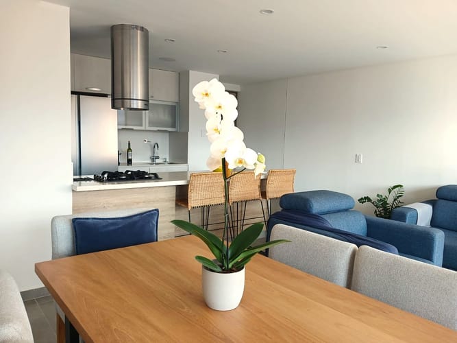 Apartamento de 2 alcobas en venta en Loma Del Esmeraldal, Envigado, 77 m² · foto 5 de 15