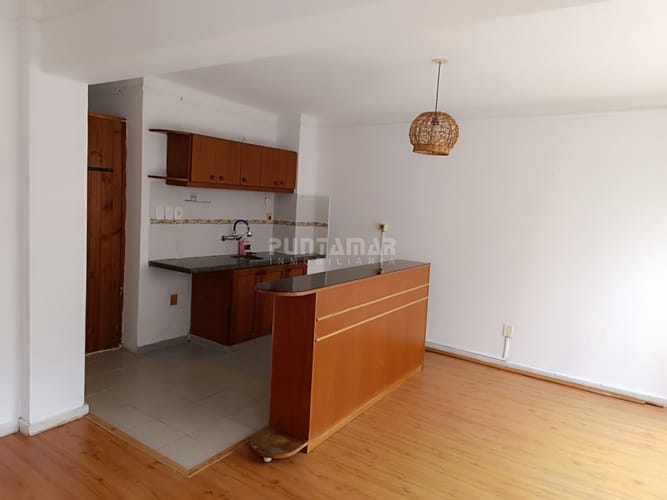 ALQUILER APARTAMENTO  DE 1 DORM EN CALLE SAN JOSÉ · Foto 5