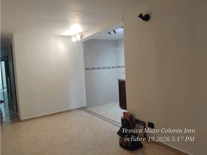 Apartamento de 3 alcobas en arriendo en Boston, Medellín, 56 m² · foto 5 de 12