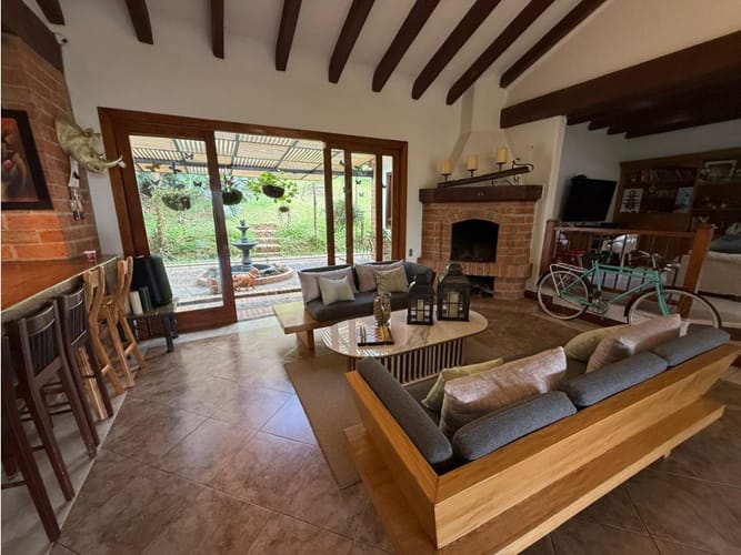 Casa de 4 alcobas en venta en La Tablaza, La Estrella, 460 m² · foto 7 de 24