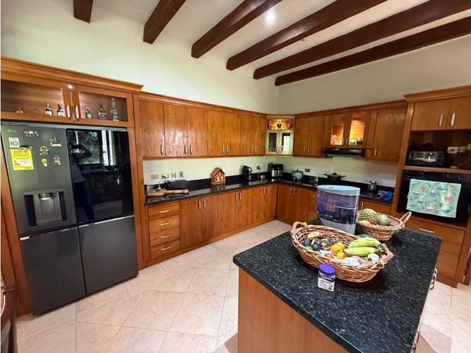 Casa de 4 alcobas en venta en La Tablaza, La Estrella, 460 m² · foto 16 de 24