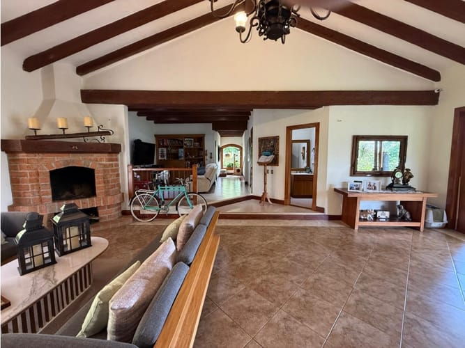 Casa de 4 alcobas en venta en La Tablaza, La Estrella, 460 m² · foto 17 de 24