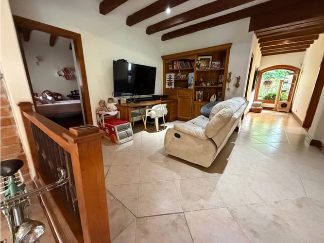 Casa de 4 alcobas en venta en La Tablaza, La Estrella, 460 m² · foto 20 de 24