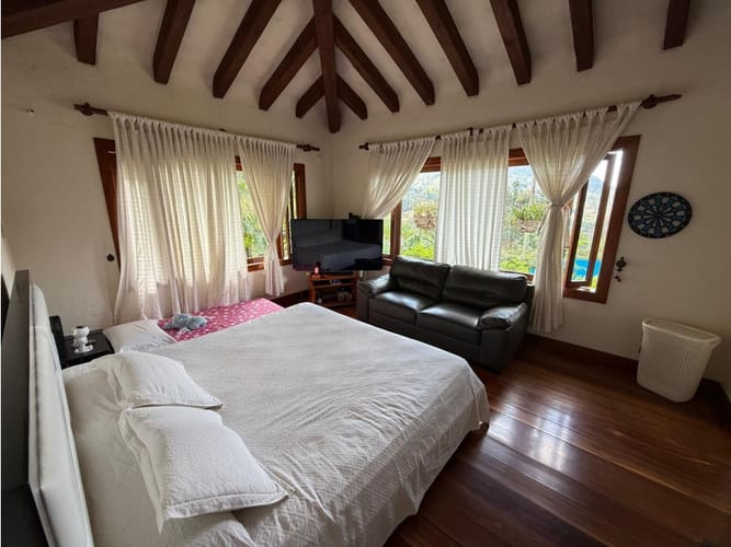 Casa de 4 alcobas en venta en La Tablaza, La Estrella, 460 m² · foto 22 de 24