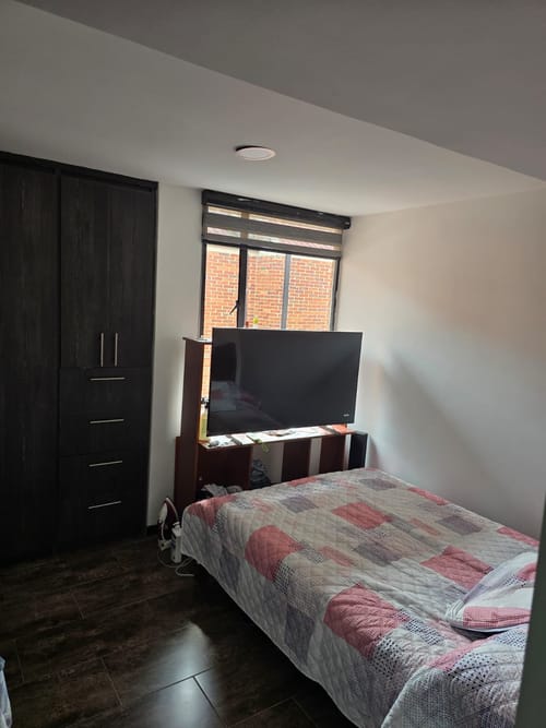 Casa de 5 alcobas en venta en San Cipriano, Bogotá, 100 m² · foto 9 de 13