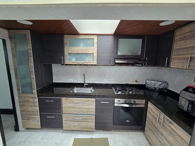 Casa de 5 alcobas en venta en San Cipriano, Bogotá, 100 m² · foto 13 de 13