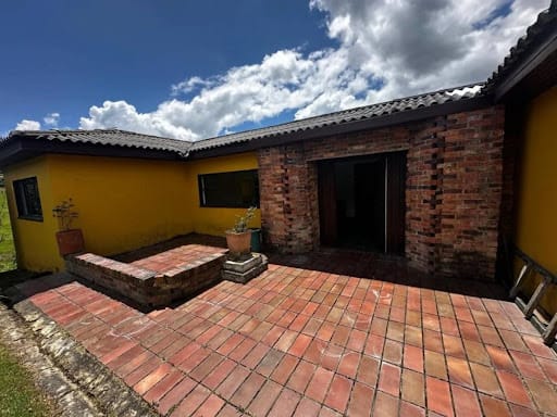 Casa de 3 alcobas en arriendo en Vereda El Salitre, La Calera, 120 m² · foto 4 de 24
