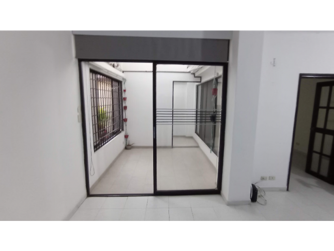 Apartaestudio en venta en San Vicente, Cali, 60 m² · foto 3 de 9