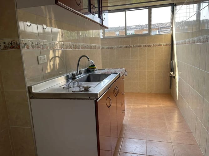 Apartamento de 3 alcobas en arriendo en Restrepo, Bogotá, 82 m² · foto 3 de 18