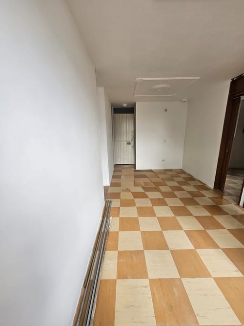 Apartamento de 3 alcobas en venta en Fontibon, Bogotá, 42 m² · foto 2 de 8