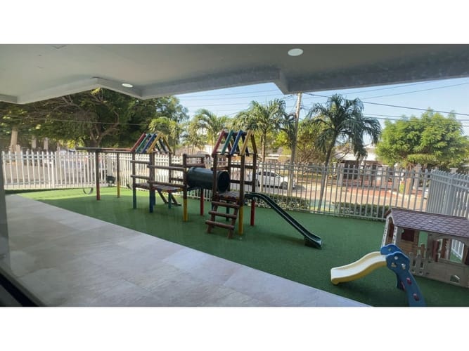 Apartamento de 3 alcobas en venta en Ciudad Jardin, Barranquilla, 134 m² · foto 4 de 24
