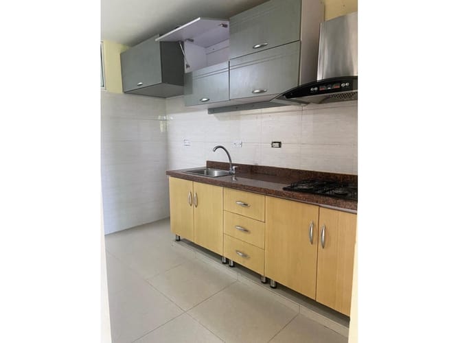 Apartamento de 3 alcobas en venta en Las Delicias, Barranquilla, 100 m² · foto 2 de 5