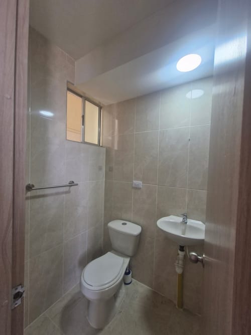 Apartamento de 2 alcobas en venta en Aqualina, Girardot, 67 m² · foto 16 de 24