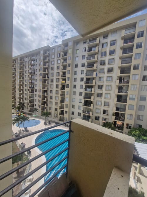 Apartamento de 2 alcobas en venta en Aqualina, Girardot, 67 m² · foto 23 de 24