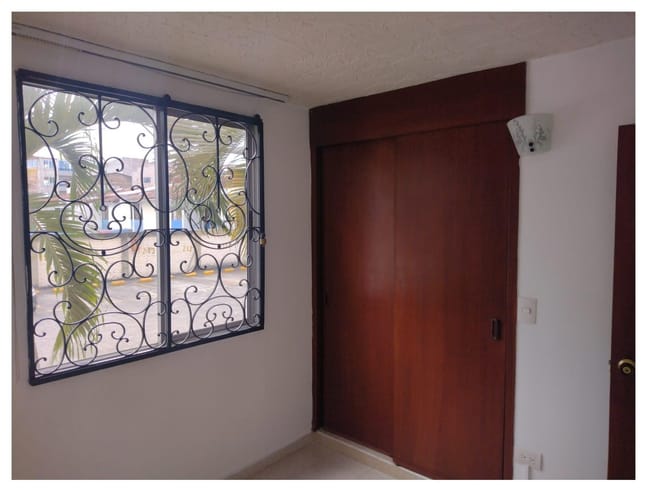 Apartamento de 3 alcobas en venta en Los Farallones, Cali, 65 m² · foto 18 de 24