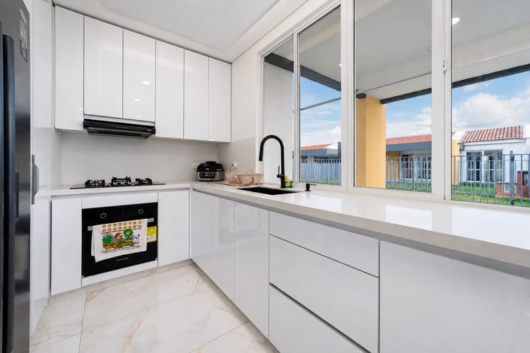 Casa de 4 alcobas en venta en El Castillo, Jamundí, 396 m² · foto 4 de 24