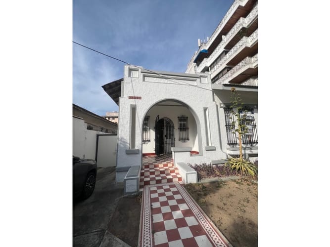 Casa de 4 alcobas en venta en El Prado, Barranquilla, 229 m² · foto 3 de 14