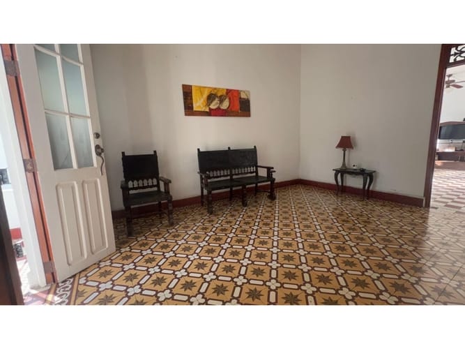 Casa de 4 alcobas en venta en El Prado, Barranquilla, 229 m² · foto 13 de 14