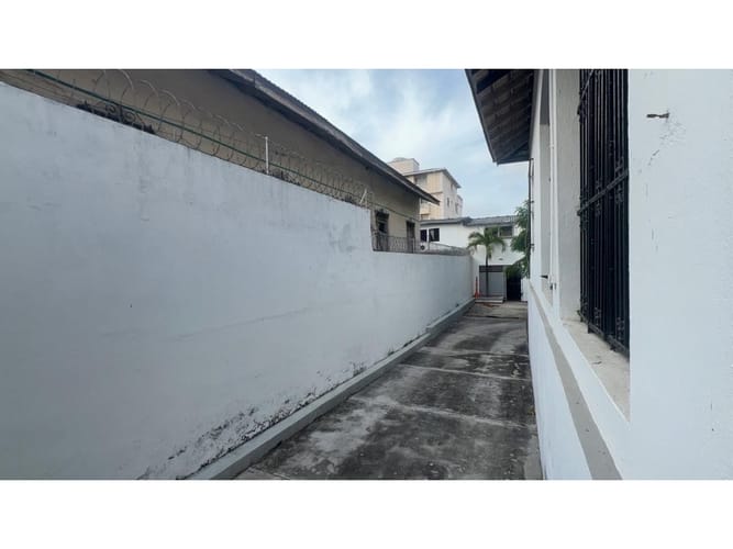 Casa de 4 alcobas en venta en El Prado, Barranquilla, 229 m² · foto 14 de 14