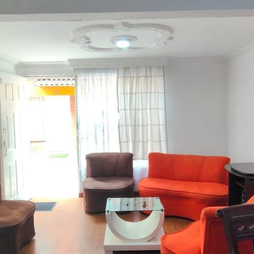Casa de 4 alcobas en venta en Santa Catalina, Bogotá, 71 m² · foto 1 de 24