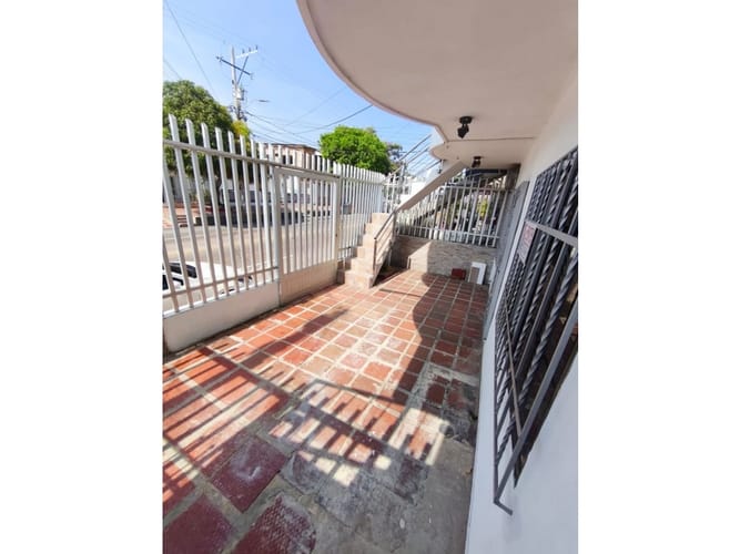 Casa de 5 alcobas en venta en Los Andes, Barranquilla, 127 m² · foto 2 de 24