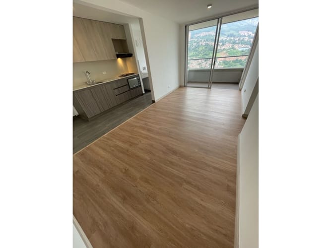Apartamento de 3 alcobas en arriendo en Calasanz Parte Alta, Medellín, 64 m² · foto 4 de 24