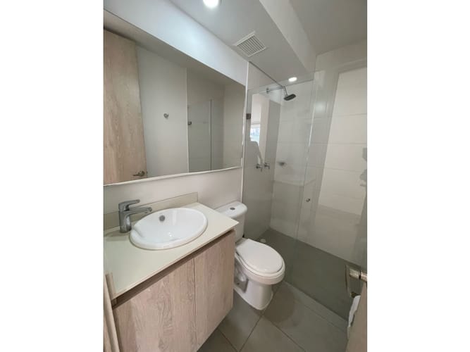 Apartamento de 3 alcobas en arriendo en Calasanz Parte Alta, Medellín, 64 m² · foto 8 de 24