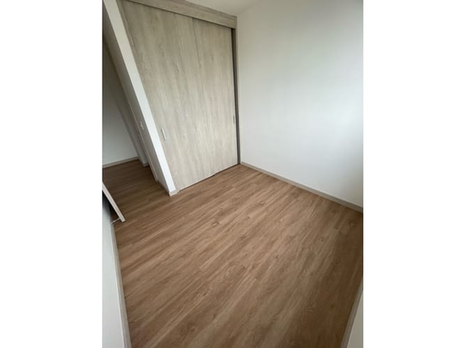 Apartamento de 3 alcobas en arriendo en Calasanz Parte Alta, Medellín, 64 m² · foto 10 de 24