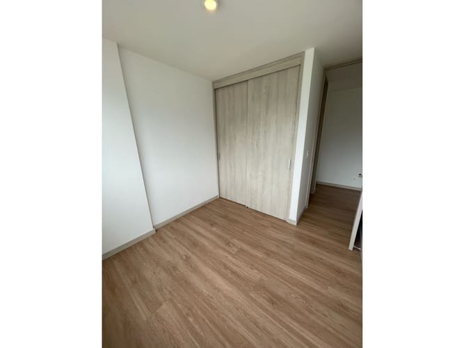 Apartamento de 3 alcobas en arriendo en Calasanz Parte Alta, Medellín, 64 m² · foto 13 de 24