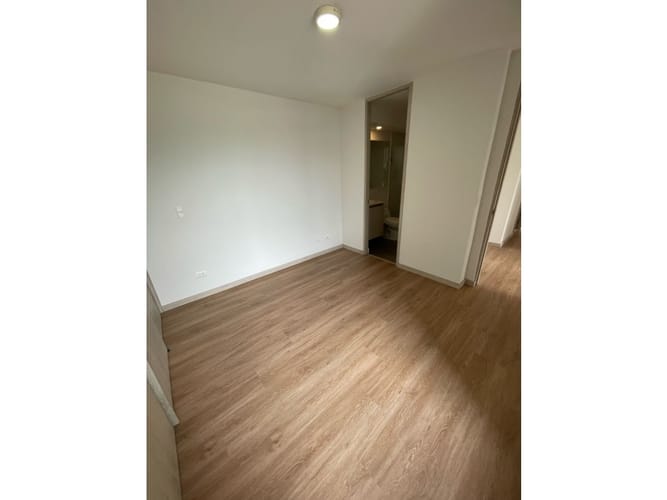 Apartamento de 3 alcobas en arriendo en Calasanz Parte Alta, Medellín, 64 m² · foto 15 de 24
