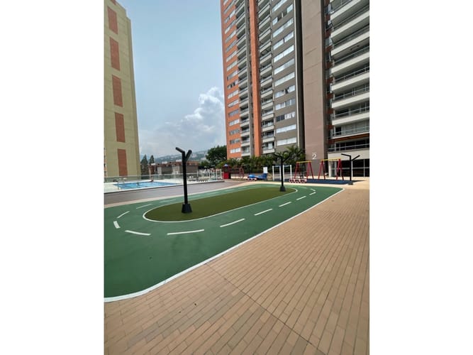 Apartamento de 3 alcobas en arriendo en Calasanz Parte Alta, Medellín, 64 m² · foto 21 de 24