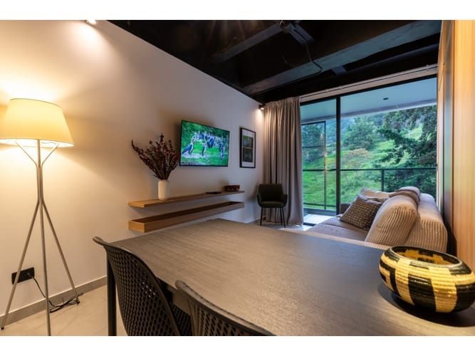 Apartamento de 2 alcobas en arriendo en Loma Del Escobero, Rionegro, 75 m² · foto 2 de 24