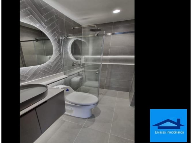 Apartamento de 2 alcobas en venta en Playas De Doña Maria, Sabaneta, 65 m² · foto 3 de 14