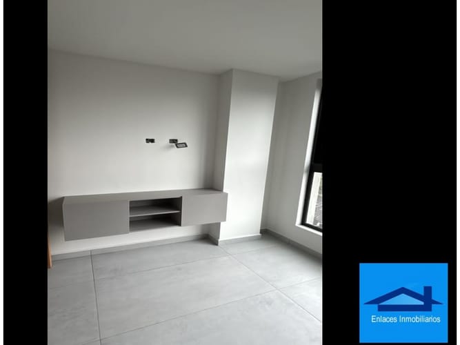 Apartamento de 2 alcobas en venta en Playas De Doña Maria, Sabaneta, 65 m² · foto 7 de 14