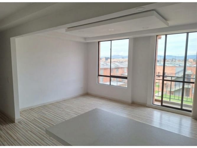 Apartamento de 3 alcobas en venta en Ciudad Sabana, Mosquera, 67 m² · foto 3 de 12