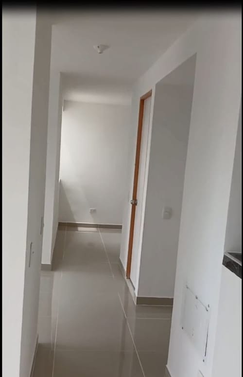 Apartamento de 2 alcobas en venta en Alfonso Lopez I Etapa, Cali, 55 m² · foto 4 de 7