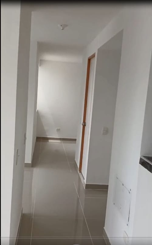 Apartamento de 2 alcobas en venta en Alfonso Lopez I Etapa, Cali, 55 m² · foto 5 de 7