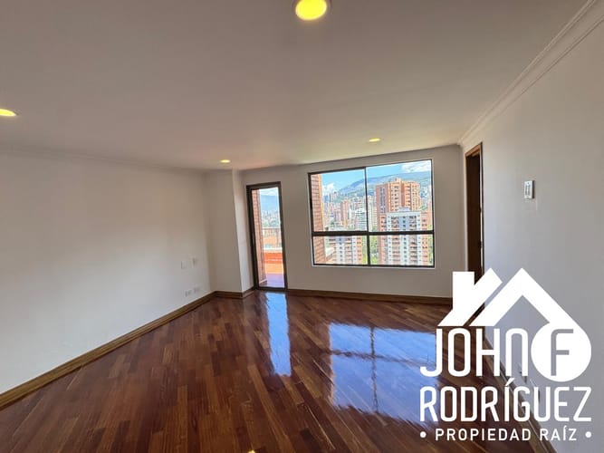 Apartamento de 4 alcobas en venta en Milla De Oro, Medellín, 226 m² · foto 13 de 15