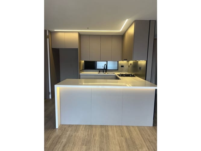 Apartamento de 3 alcobas en arriendo en El Tesoro, Medellín, 125 m² · foto 3 de 24