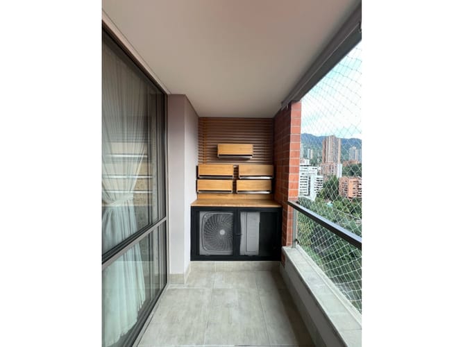 Apartamento de 3 alcobas en arriendo en El Tesoro, Medellín, 125 m² · foto 9 de 24