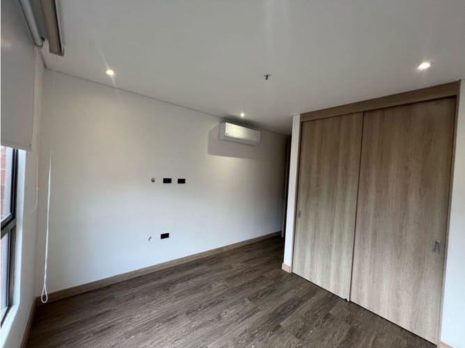 Apartamento de 3 alcobas en arriendo en El Tesoro, Medellín, 125 m² · foto 15 de 24