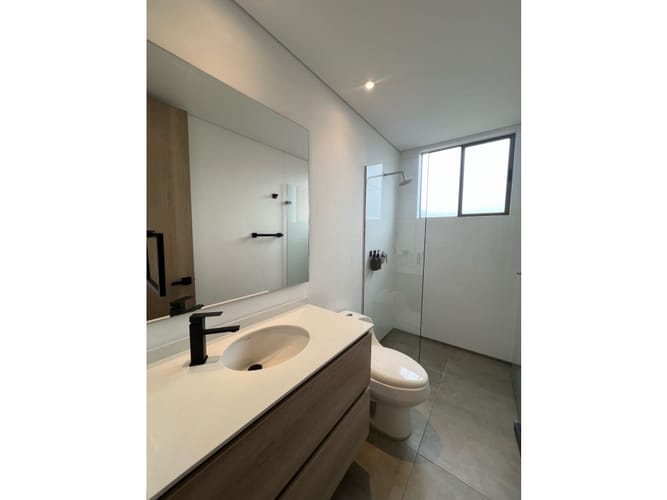 Apartamento de 3 alcobas en arriendo en El Tesoro, Medellín, 125 m² · foto 17 de 24