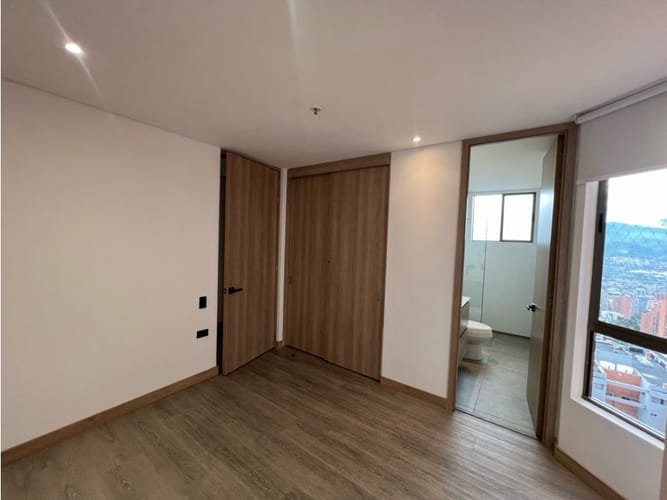 Apartamento de 3 alcobas en arriendo en El Tesoro, Medellín, 125 m² · foto 18 de 24