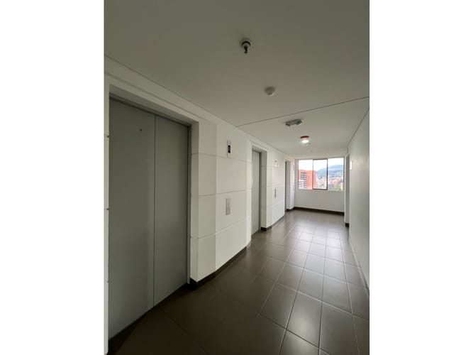 Apartamento de 3 alcobas en arriendo en El Tesoro, Medellín, 125 m² · foto 24 de 24