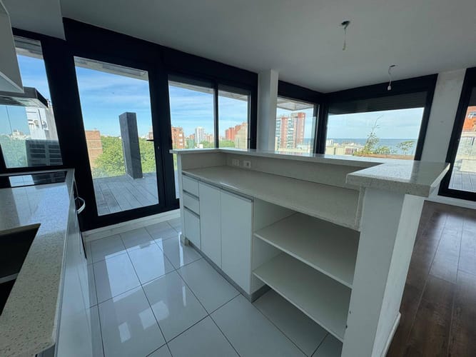 ALQUILER APARTAMENTO 2 DORMITORIOS, AMPLIA TERRAZA · Foto 5
