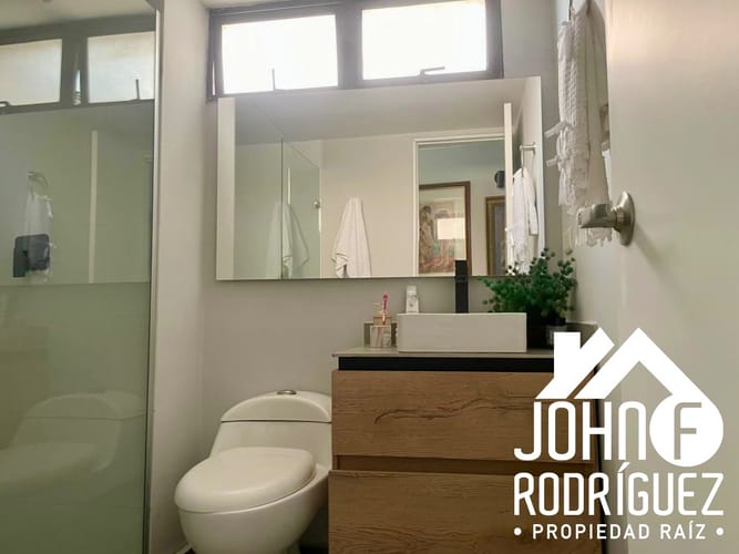 Apartamento de 3 alcobas en venta en Milla De Oro, Medellín, 140 m² · foto 16 de 18