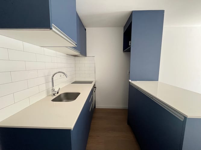ALQUILER MONOAMBIENTE CON BALCÓN EN CORDÓN SUR OPC. GARAJE · Foto 2
