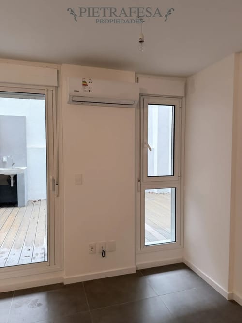Apartamento en alquiler, 1 dormitorio, 1 baño, patio, garaje. Punta Carretas. · Photo 7
