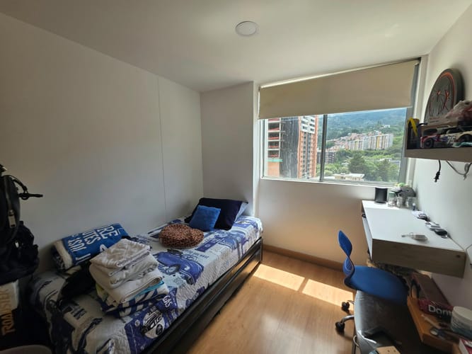 Apartamento de 3 alcobas en venta en Camino Verde, Envigado, 81 m² · foto 11 de 15