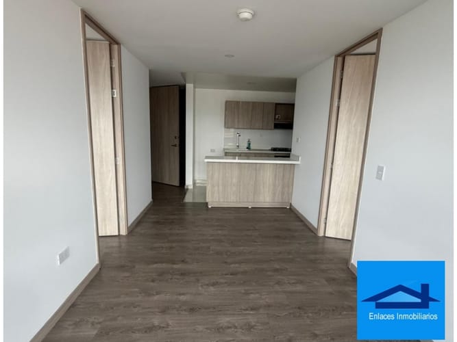 Apartamento de 2 alcobas en venta en La Doctora, Sabaneta, 65 m² · foto 3 de 9